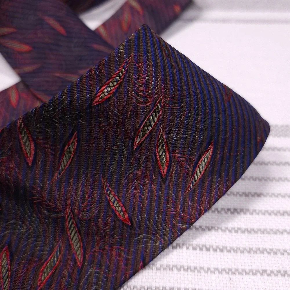 Vintage 80s Gianni Versace Silk Tie Mens Red Jacquard Abstract Pattern Designer